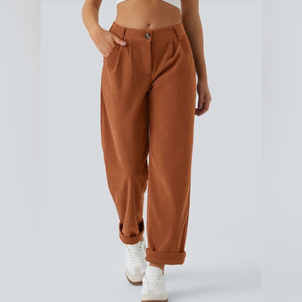 NWT HALARA Mid Rise Zipper Pocket Corduroy Casual Trousers in Baked Clay. Large